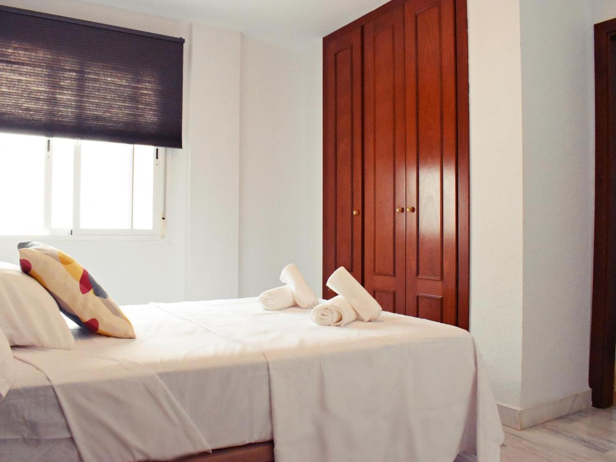 Fabuloso apartamento junto al Soho con parking privado Málaga Exterior foto